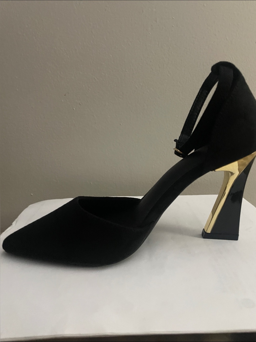 Black Pointed Ankle-Strap Heels with Gold Sculpted Block Heel